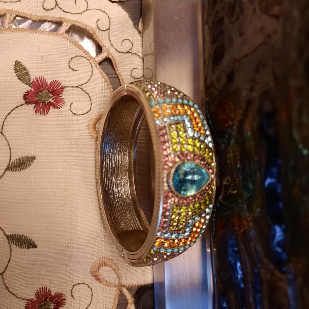 Heidi Daus Sparkling Solution Bangle Bracelet - image 4